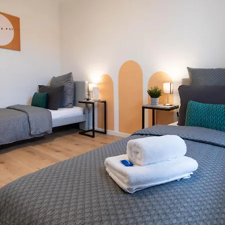 Apartment - Modern - Kueche *