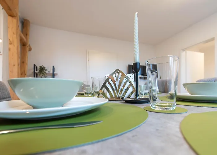 - Terrasse - Modern - Kueche Appartement Gotha