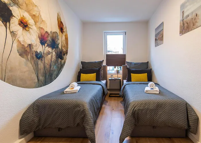 - Terrasse - Modern - Kueche * Gotha